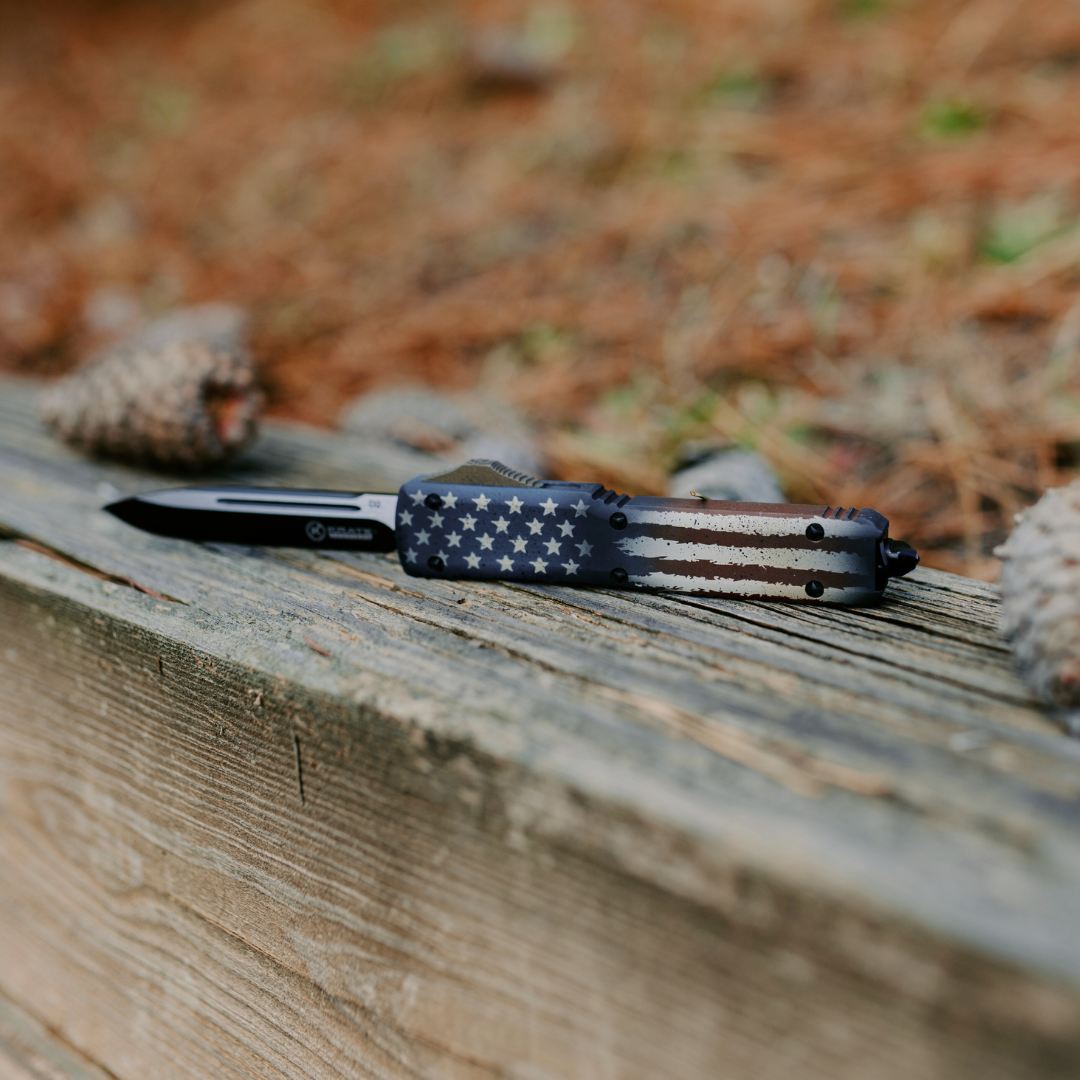 9 American Flag OTF Knife Images